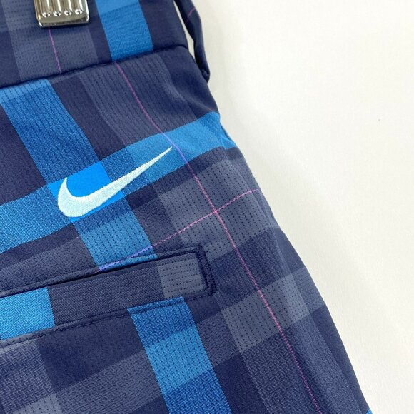 Nike Golf Shorts Mens Size 30 Dri-Fit Blue Plaid Flat Front Stretch 12" Inseam - Picture 2 of 5
